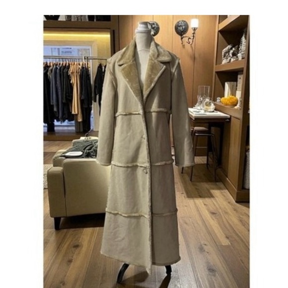 Chic Tan Teddy Jacket for Women - Picture 1 of 5